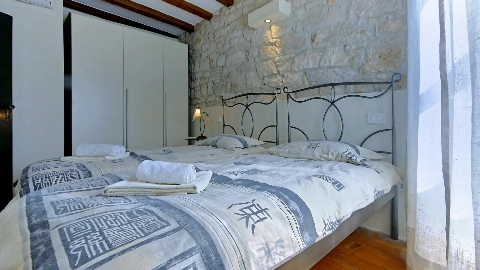 Apartment Angelo D Oro Holiday Home Amicis Rovinj Croatia